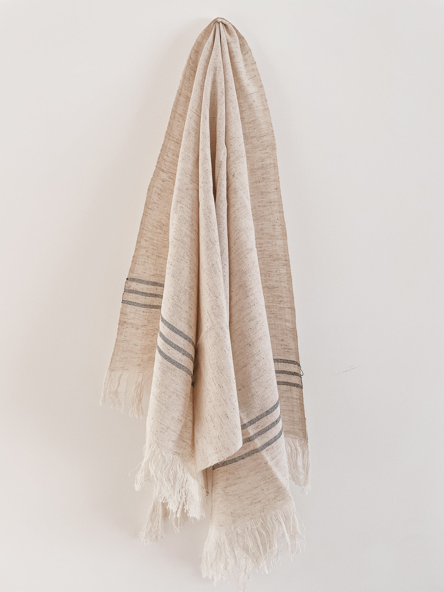 T7. Serviette en lin et coton de petite taille pour un usage quotidien