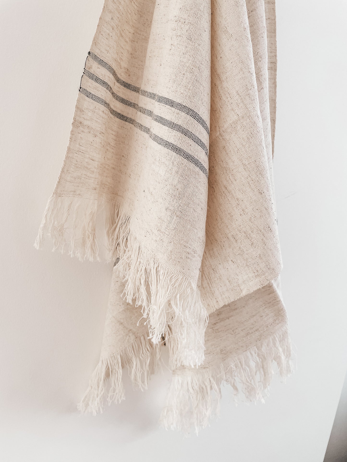 T7. Serviette en lin et coton de petite taille pour un usage quotidien