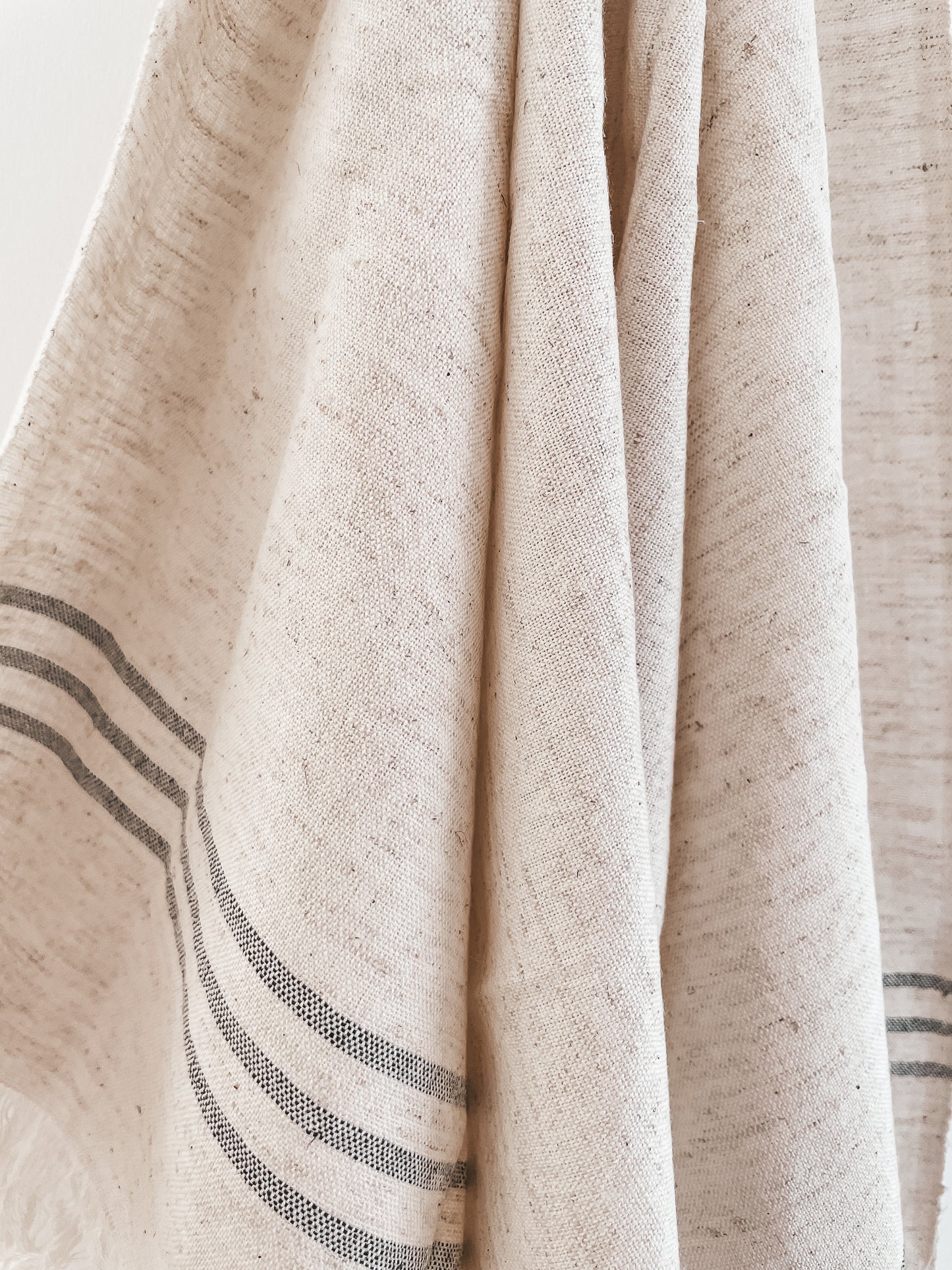 T7. Serviette en lin et coton de petite taille pour un usage quotidien
