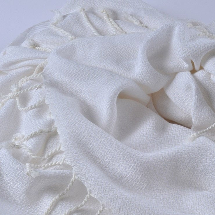 T2. Jeté de coton, couverture, serviette
