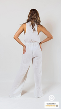 Charger l&#39;image dans la galerie, Muslin Jumpsuit with Cleavage White
