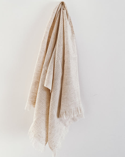 T8. Linen & Cotton Towel for Everyday Use