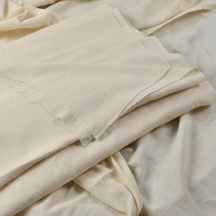 But online Peace Silk Fabric unbleached ecru color for dress 